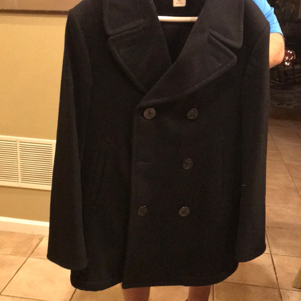 Men’s Pea Coat. Black.